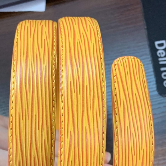 Luis Vuitton Yellow Epi Belt Size 85 or 34 in. Authentic - Picture 6 of 11